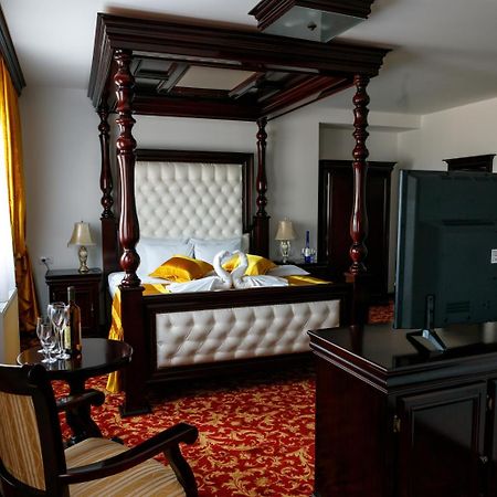 Hotel Zlatarski Zlatnik Nova Varoš Buitenkant foto