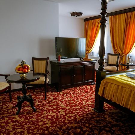 Hotel Zlatarski Zlatnik Nova Varoš Buitenkant foto