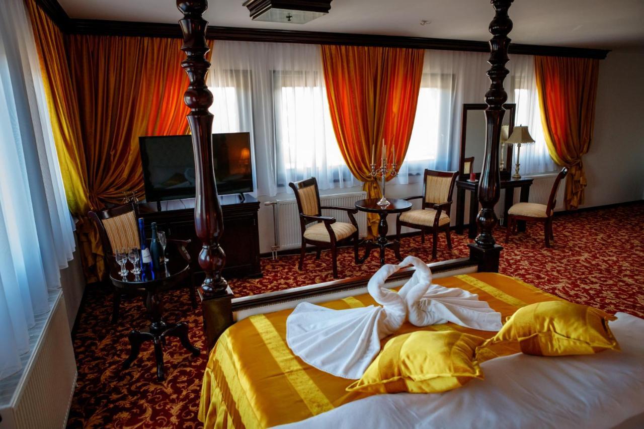Hotel Zlatarski Zlatnik Nova Varoš Buitenkant foto